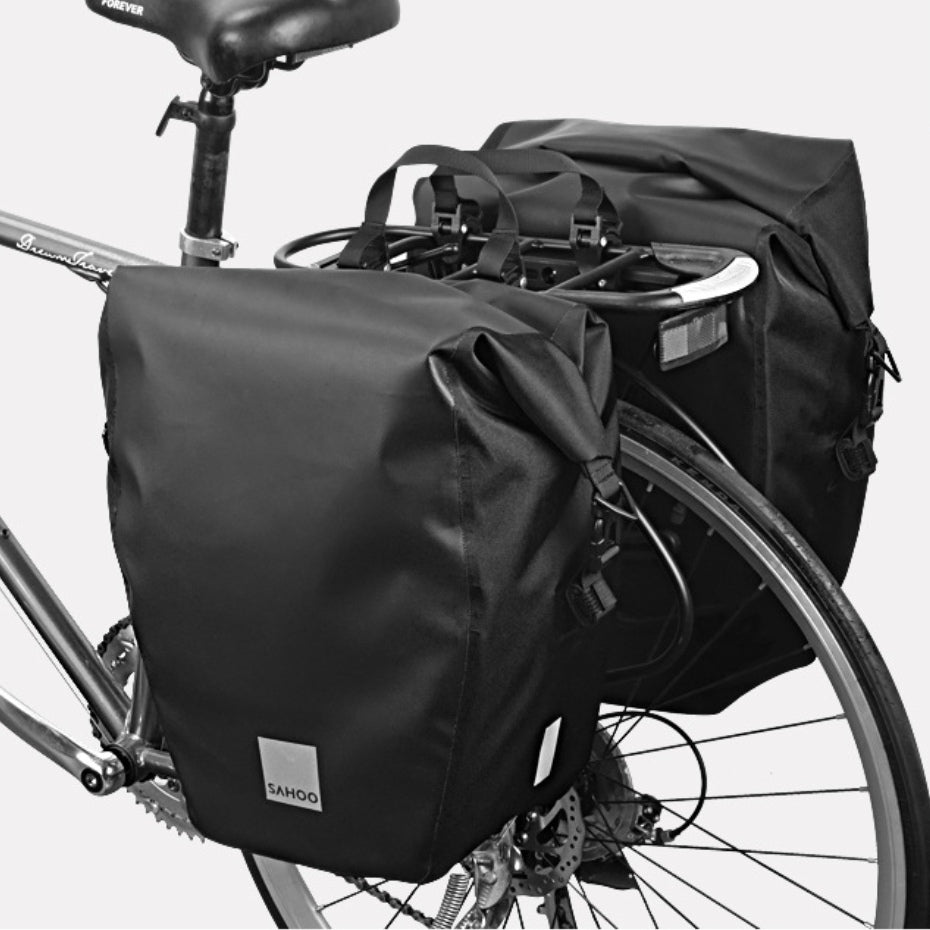 BeeCool Bikes | Waterproof Bike Rack Bag for Bikepacking (1 Pair)